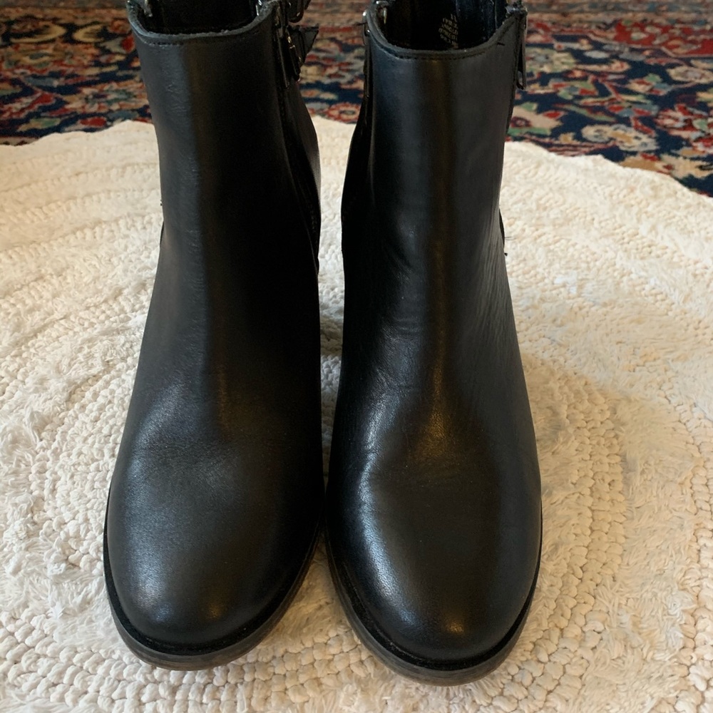 🎉HP🎉 Nordstrom Melrose and Market Black Booties - Picture 3 of 6